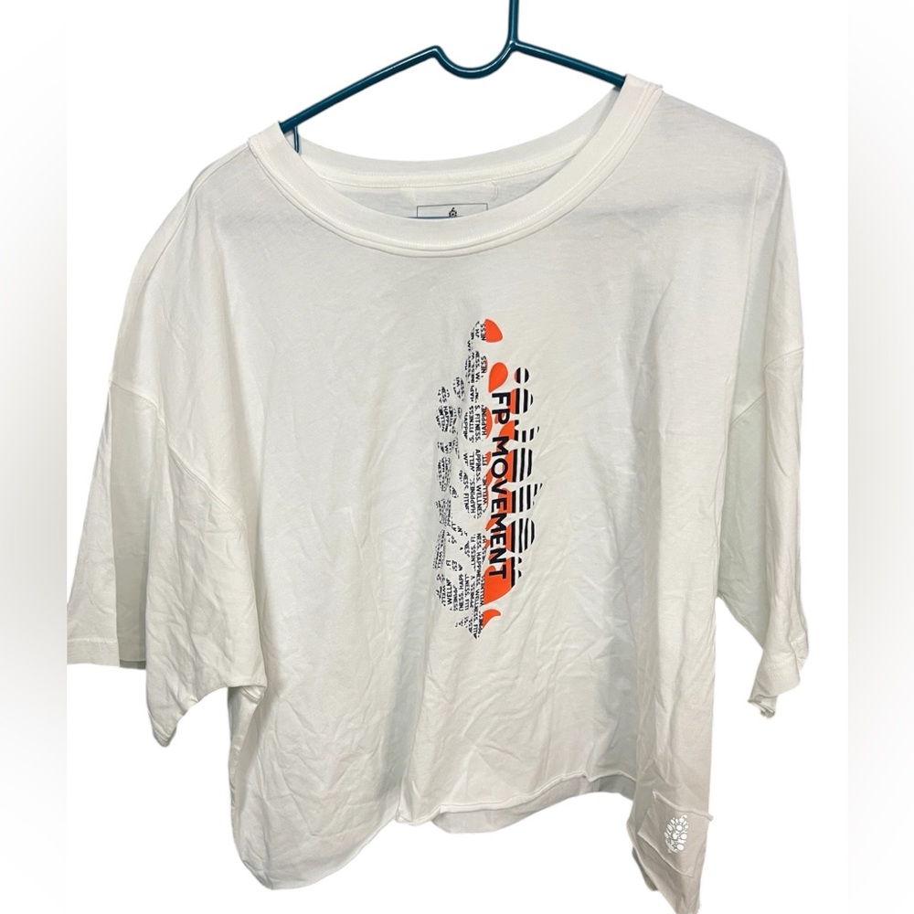 Free People FP Movement Graphic Cropped Tee XL White NWT